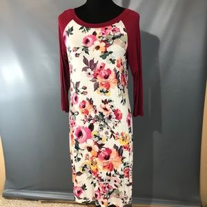 Reborn J Dresses - Stretchy Floral Baseball Tee Dress 3/4 Sleeves L Reborn J Dresses - Stretchy Floral Baseball Tee Dress 3/4 Sleeves L